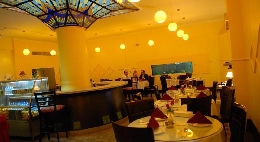 Deebaj Al Khabisi Plaza Aparthotel Ντουμπάι Εξωτερικό φωτογραφία
