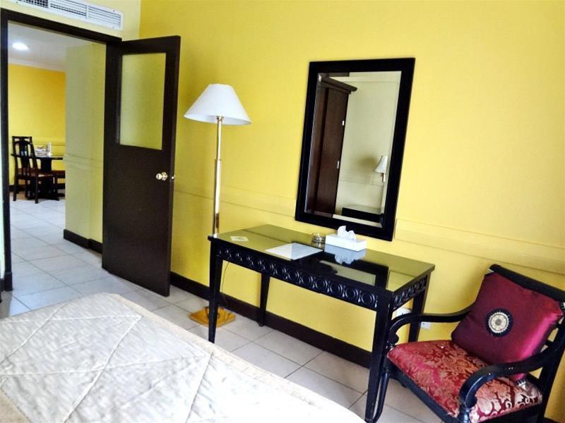 Deebaj Al Khabisi Plaza Aparthotel Ντουμπάι Εξωτερικό φωτογραφία